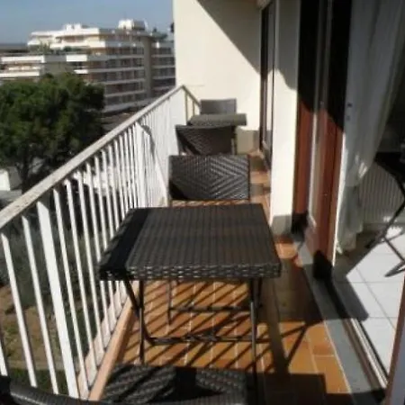 Les Pervenches Apartment Fréjus