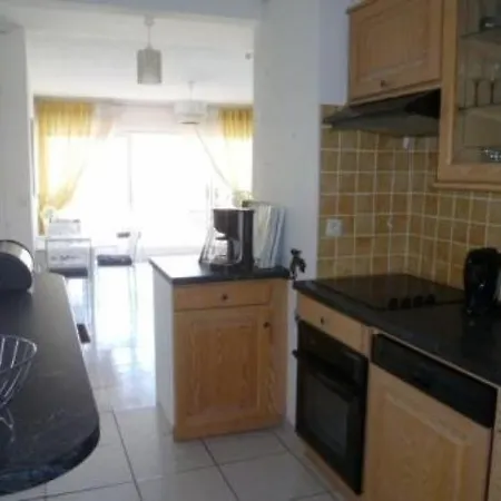 Les Pervenches Apartment Fréjus